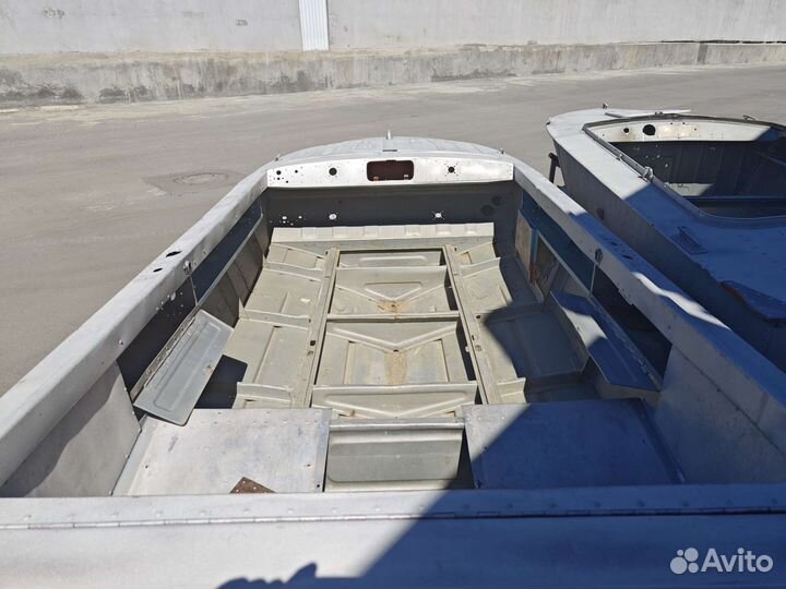 Моторная лодка