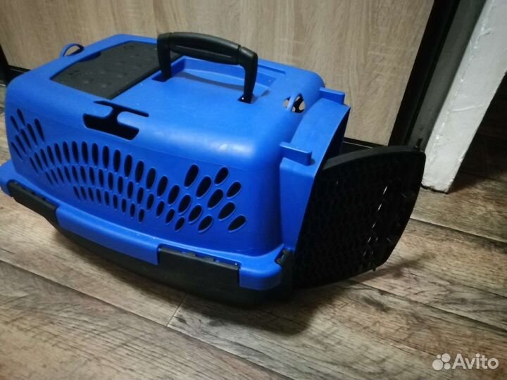 Переноска для животных пластиковая