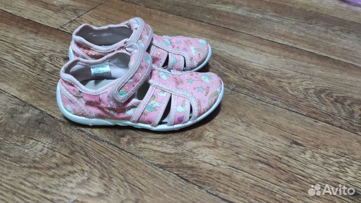 Обувь для садика