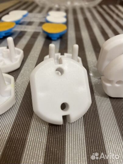 Заглушки для розеток (блокираторы)