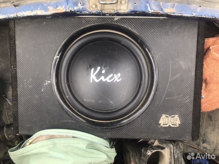 Сабвуфер kicx