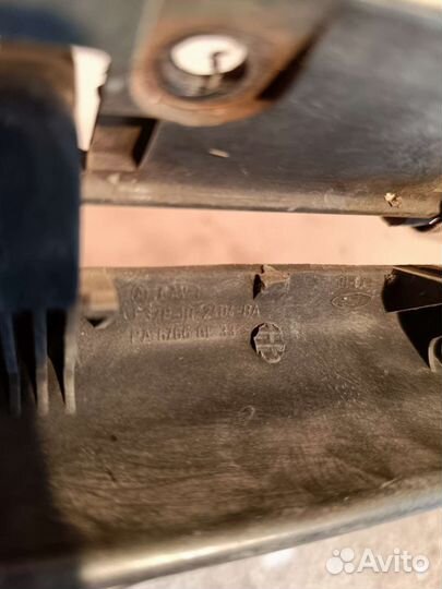 Ручка задней двери Ford Transit 00-06 г