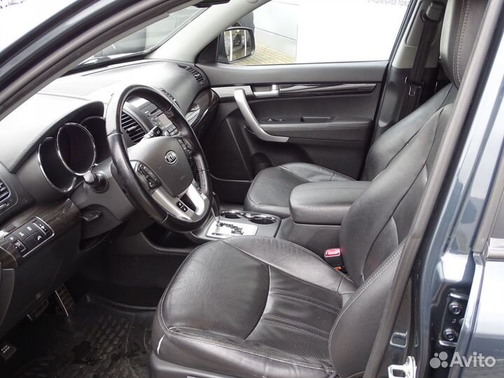 Kia Sorento 2.4 AT, 2011, 133 000 км