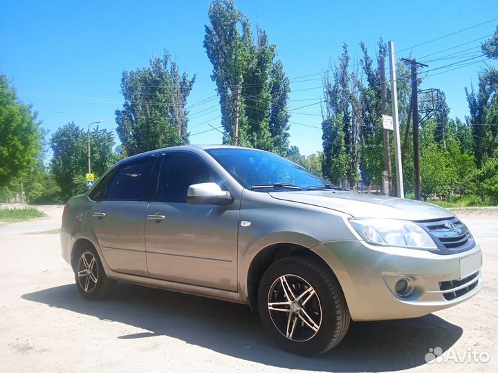 LADA Granta 1.6 AT, 2013, 165 501 км