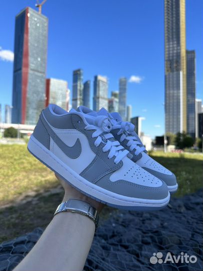 Nike Air Jordan 1 Low Wolf Grey Оригинал