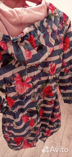 Ветровка для девочки