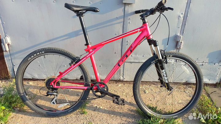 Велосипед горный GT Avalanche 4.0