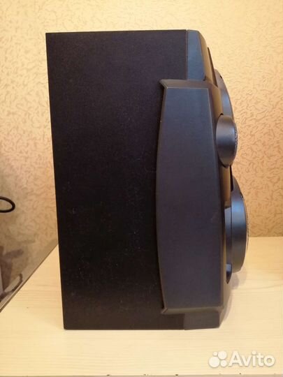 Акустические колонки 