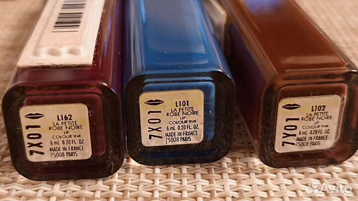 Guerlainla Petite Robe Noire Стойкая жидкая ма