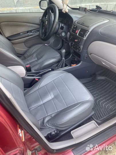 Nissan Almera 1.5 МТ, 2000, 218 000 км