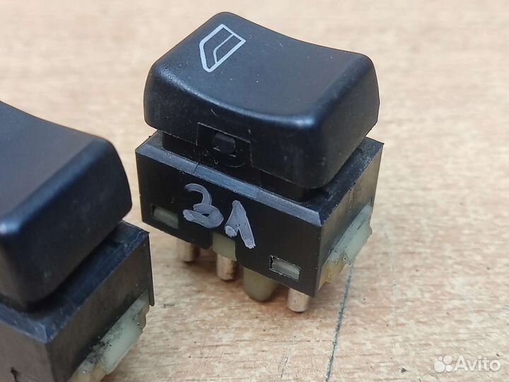 Кнопки стеклоподъёмников задние, Volvo 960
