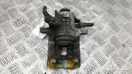 Суппорт тормозной задний правый audi A4 B7 (PML23O