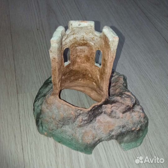 Декор для аквариума замок / башня керамика