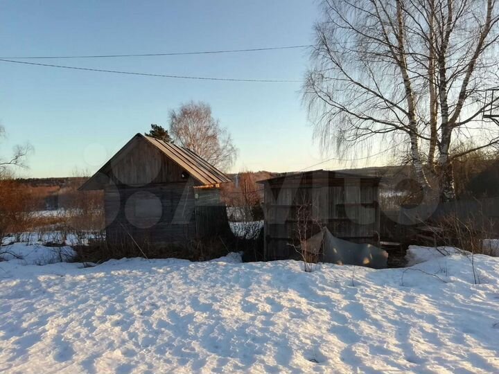 Дом 40 м² на участке 20 сот.