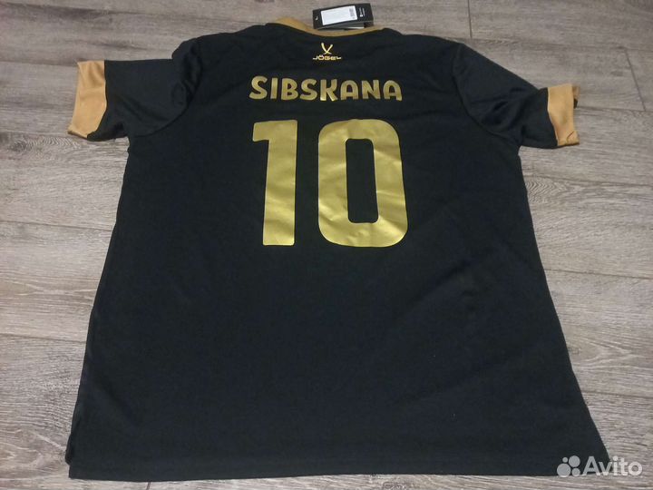 Футбольная форма Амкал с автографами