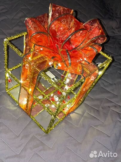 Декор подарок под елку