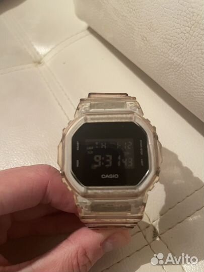 Часы casio DW-5600SKE