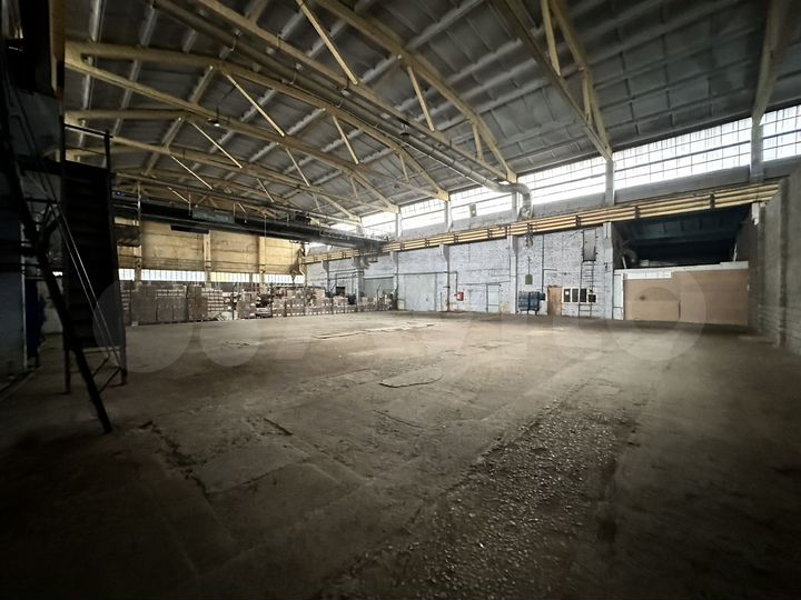 Аренда склада, 620 м² с кран-балкой