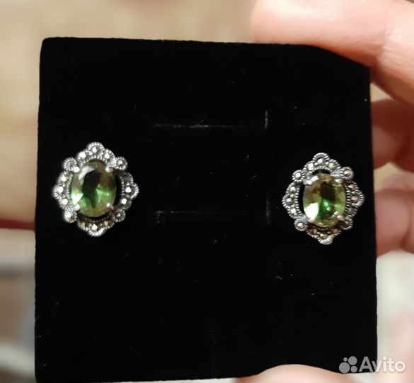Серебряные серьги с султанитом 925 пр