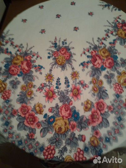 Платок шерстяной большой