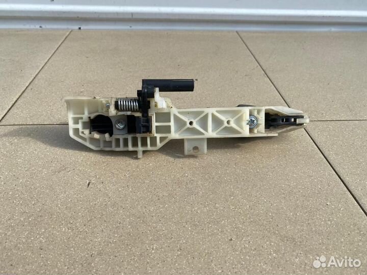 Ручка наружная задняя левая Hyundai Solaris