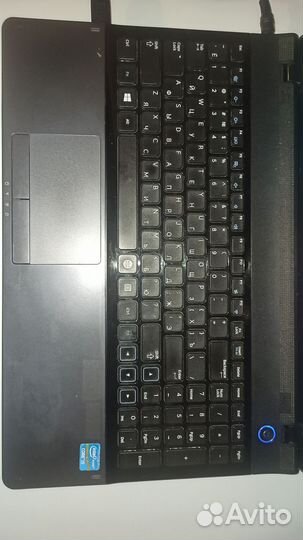 Ноутбук Samsung NP310E5C