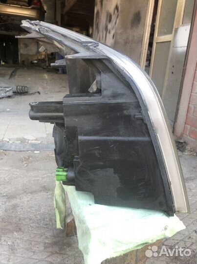 Продам фару на Форд Транзит