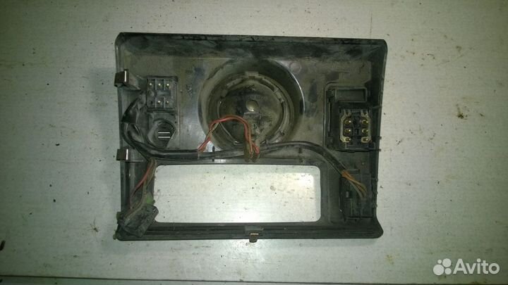 Светильник салона Мерседес 124
