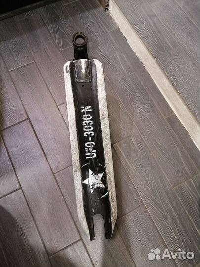 Дека для трюкового самоката