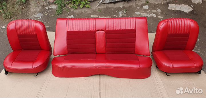 Красные сиденья для Ваз 2103