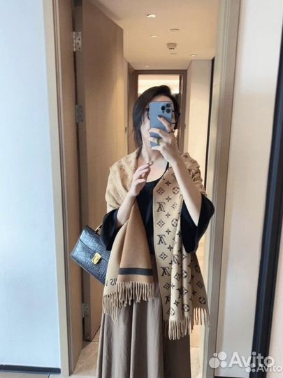 Шарфы платки палантины