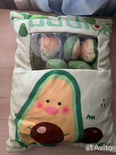 Мягкая игрушка авокадо