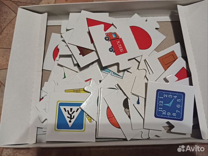 Найди похожую фигуру, развивающая игра