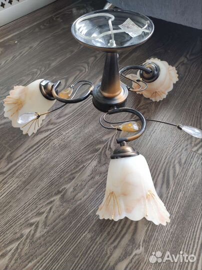 Люстра потолочная бу