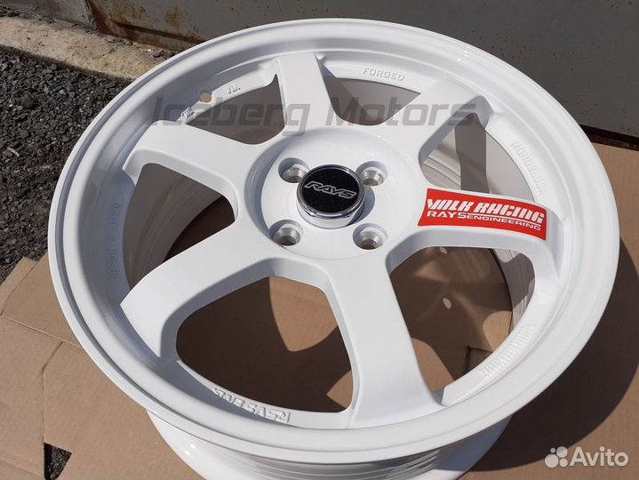 Диски литые Rays Volk Racing TE37 — R16 7J 4x100