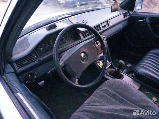 Mercedes-Benz W124 2.0 МТ, 1989, 229 000 км