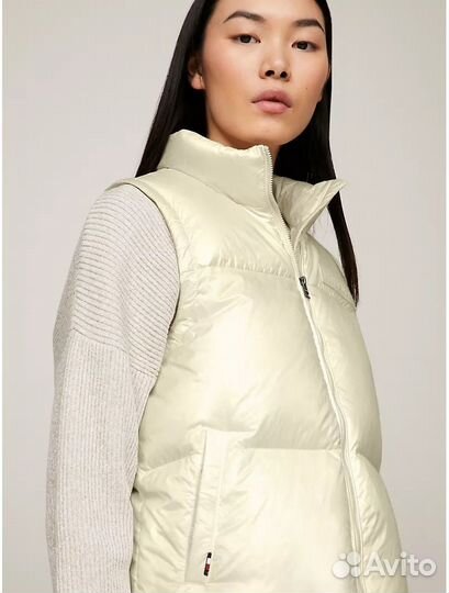Tommy hilfiger жилетка новая оригинал р.S