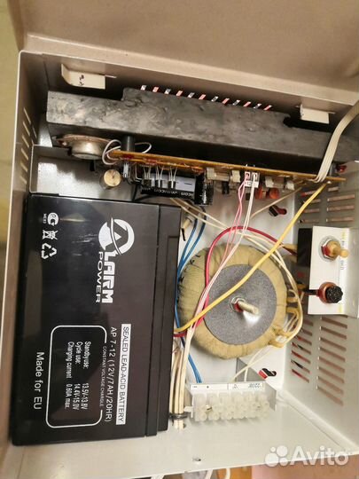 Скат-1200М Источник бесперебойного питания 12В, 2А