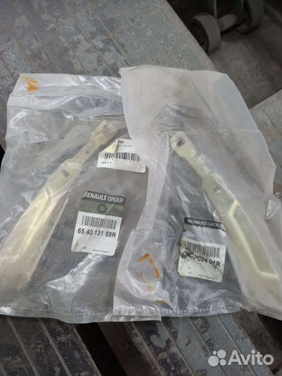 Петли капота Renault Logan Sandero