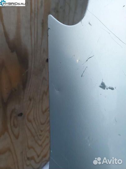 Крыло переднее правое Toyota Prius 2 NHW20