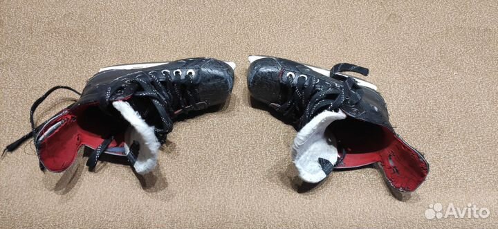 Коньки хоккейные размер 33.5