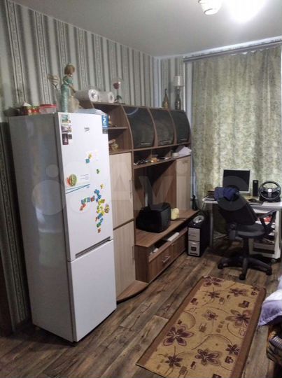 Комната 38,6 м² в 3-к., 2/4 эт.