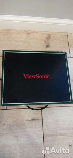 Два ЖК монитора 17