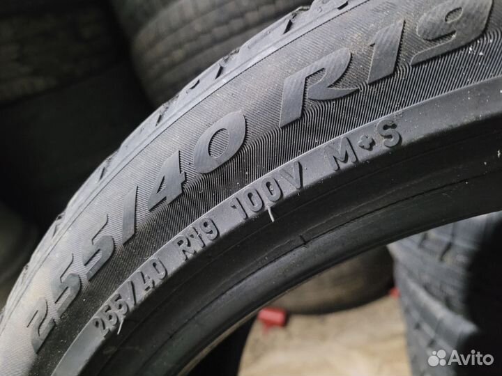 Pirelli Sottozero Winter 240 255/40 R19 104V