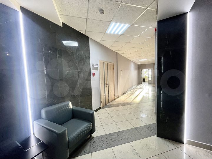 Офисы с арендатором, для бизнеса в лизинг 470.8 м²