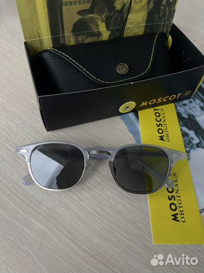 Солнцезащитные очки Moscot