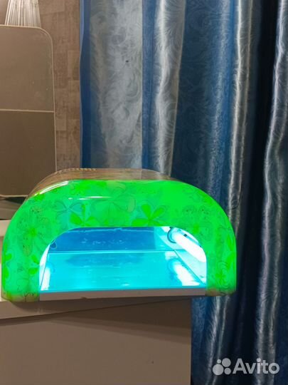 Лампа для маникюра