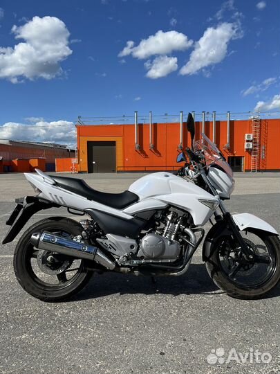 Сузуки GW250
