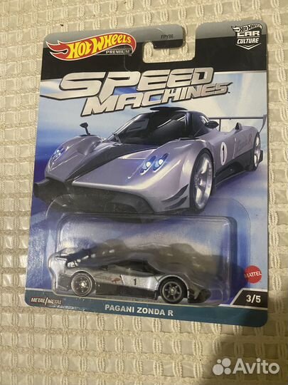 Hot wheels premium