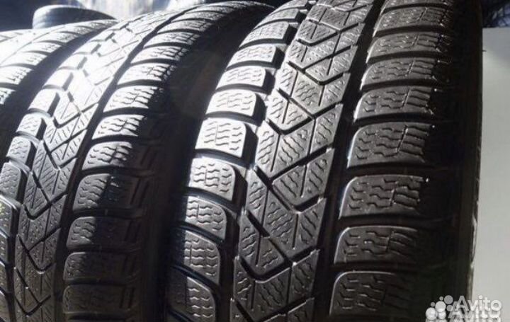 Pirelli Winter Sottozero 240 Serie II 225/45 R18